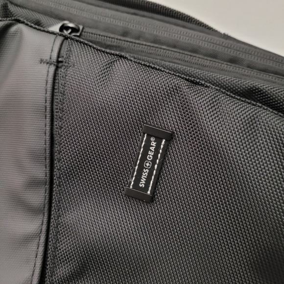 SWISSGEAR Hybrid 19” Backpack/Messenger - Black - Picture 9 of 15